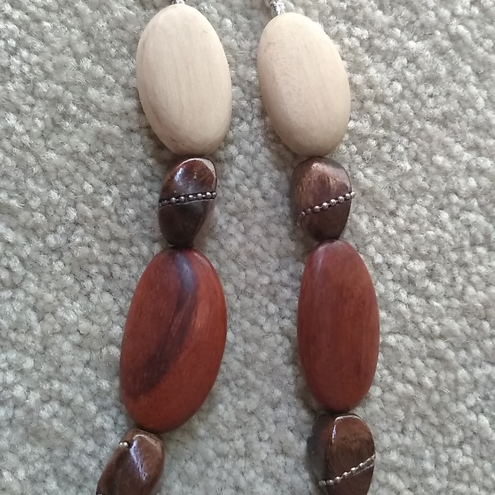 Chico's Womans Necklace Wooden - Picture 8 of 8